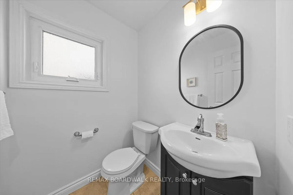 Photo 25 of 1443 Larkhaven Crescent, Ottawa, Orleans/Sunridge — HOMEH