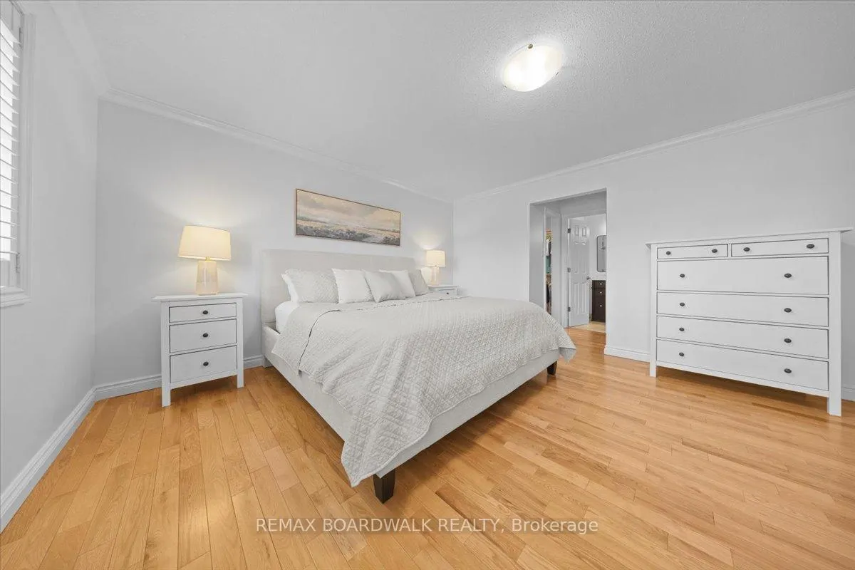 Photo 30 of 1443 Larkhaven Crescent, Ottawa, Orleans/Sunridge — HOMEH