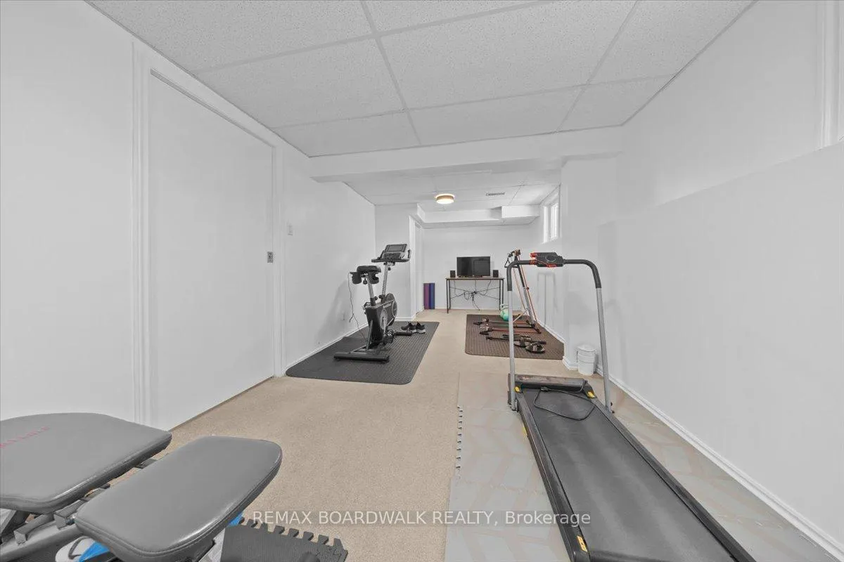 Photo 37 of 1443 Larkhaven Crescent, Ottawa, Orleans/Sunridge — HOMEH