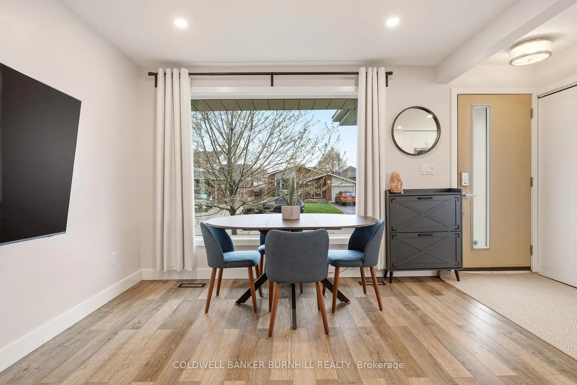 Photo 15 of 30 Darlington Drive, Hamilton, Gilbert — HOMEH