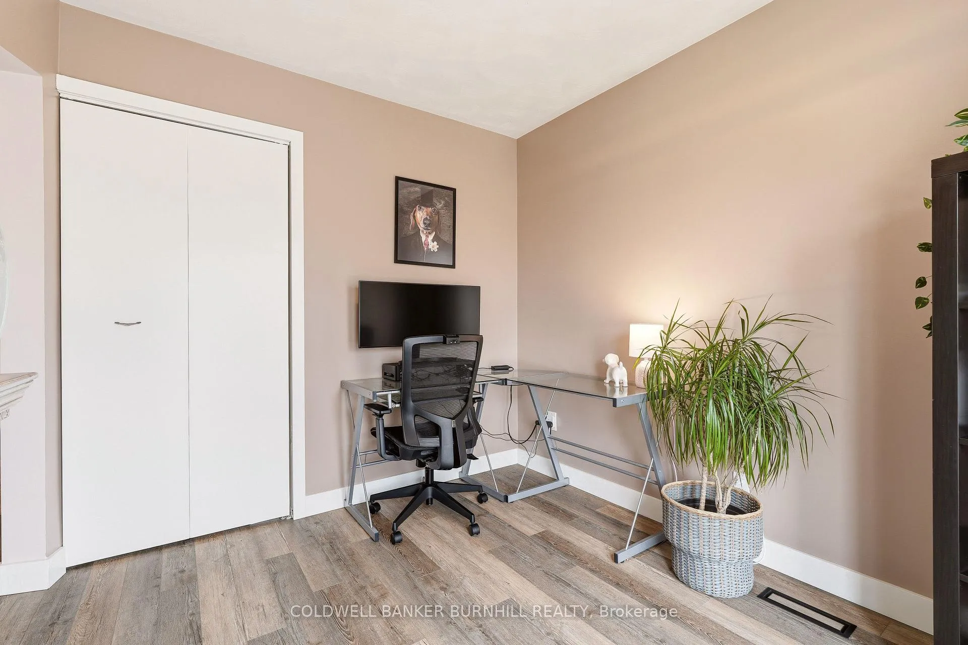 Photo 19 of 30 Darlington Drive, Hamilton, Gilbert — HOMEH