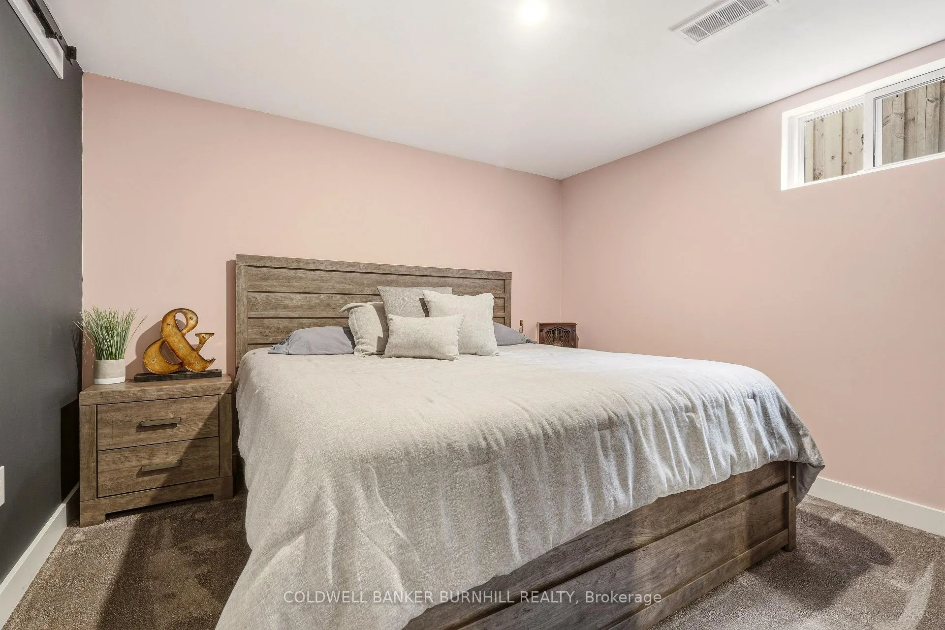Photo 27 of 30 Darlington Drive, Hamilton, Gilbert — HOMEH