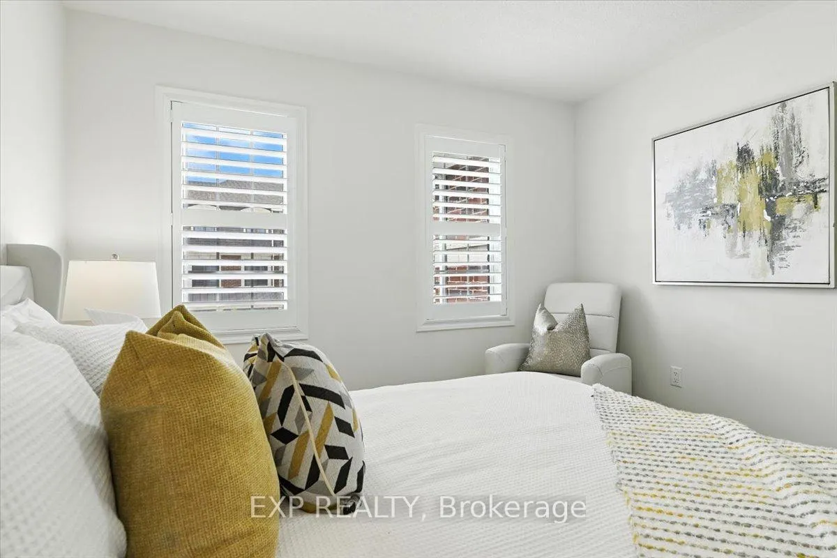 Photo 27 of 3303 Thunderbird Promenade, Pickering, Rural Pickering — HOMEH