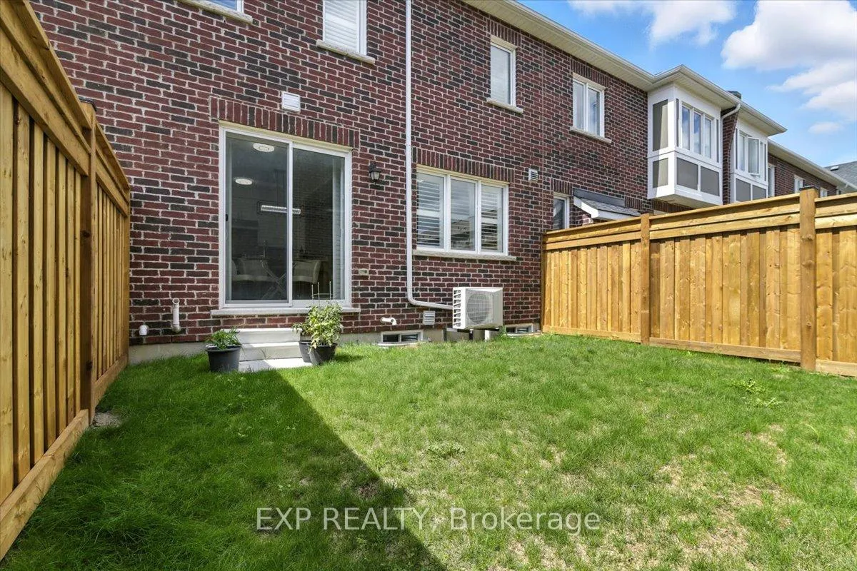 Photo 35 of 3303 Thunderbird Promenade, Pickering, Rural Pickering — HOMEH