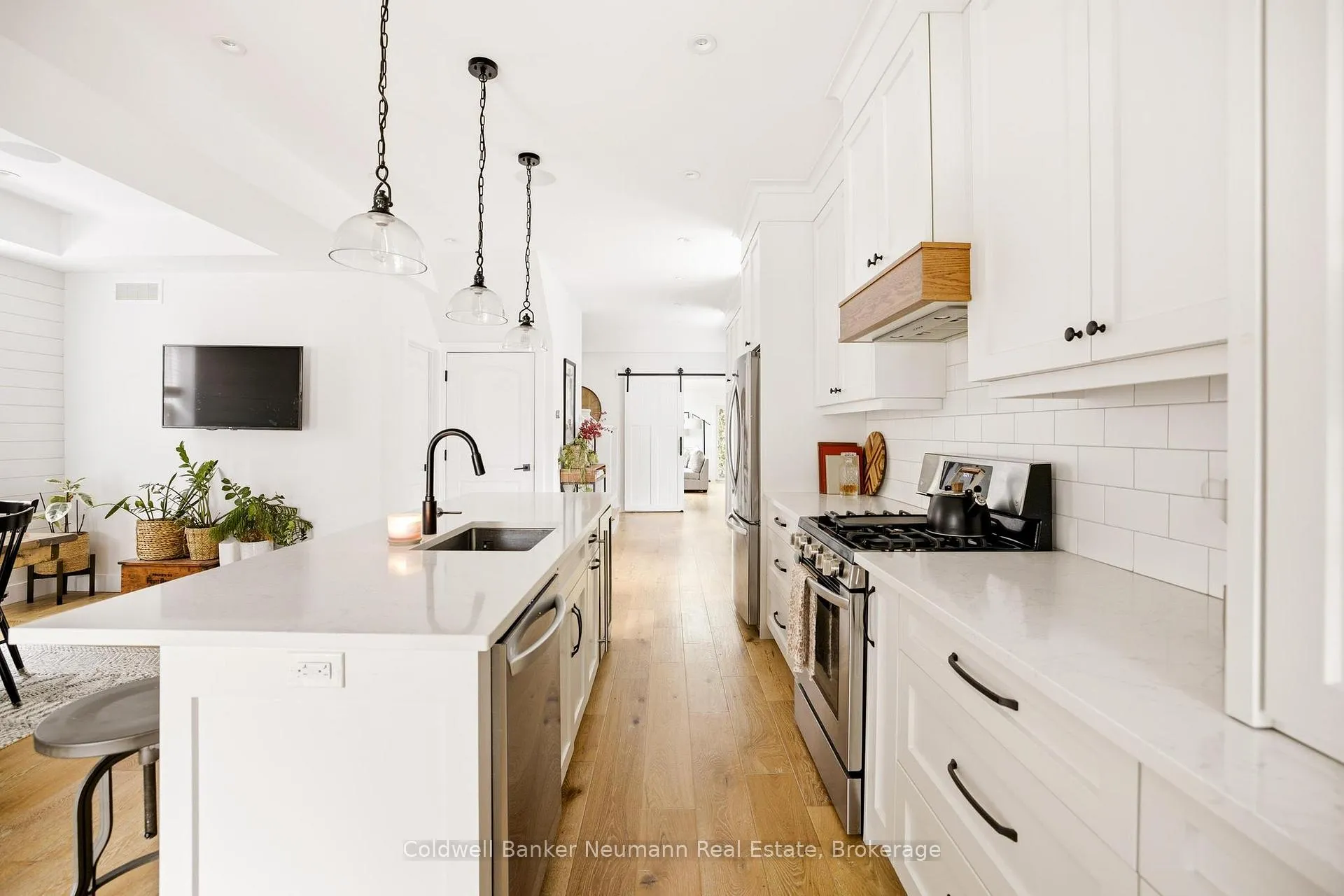 Photo 6 of 93 Durham Street, Guelph, Downtown — HOMEH