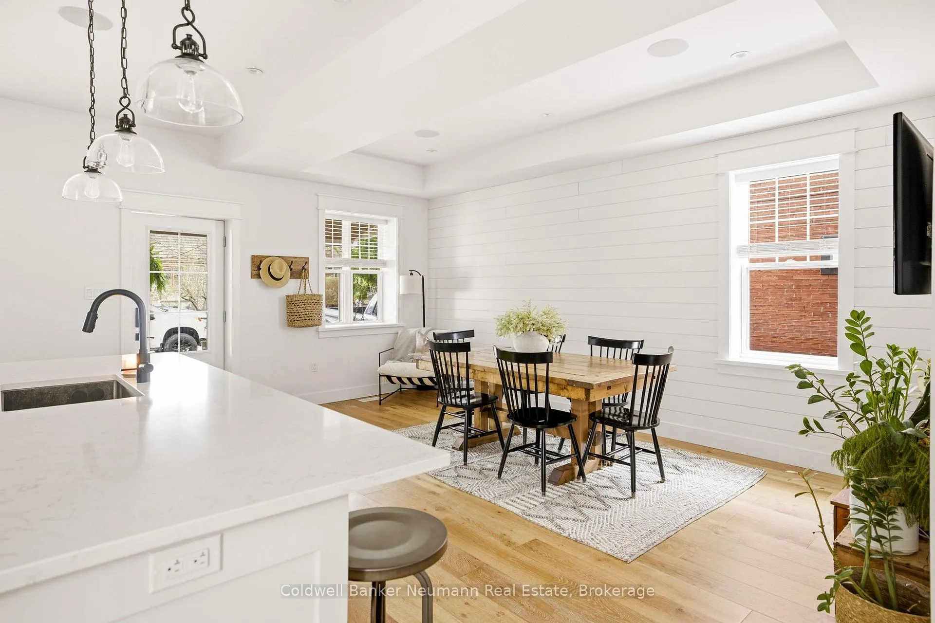 Photo 9 of 93 Durham Street, Guelph, Downtown — HOMEH