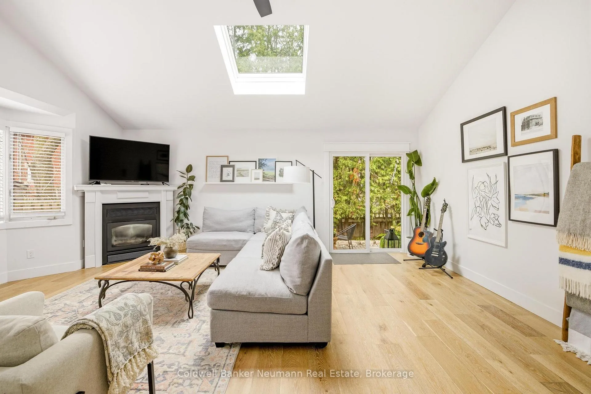Photo 14 of 93 Durham Street, Guelph, Downtown — HOMEH