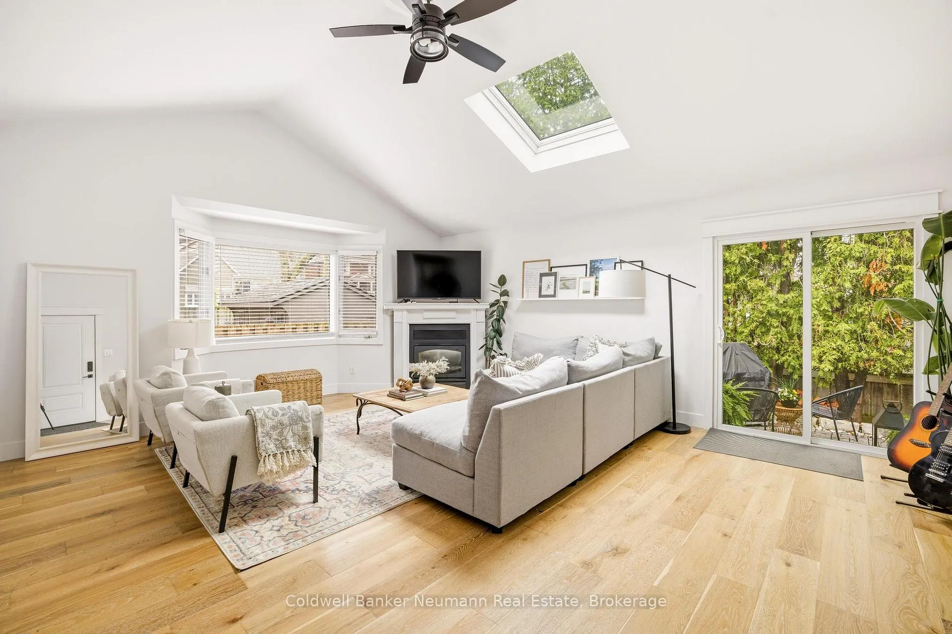 Photo 16 of 93 Durham Street, Guelph, Downtown — HOMEH