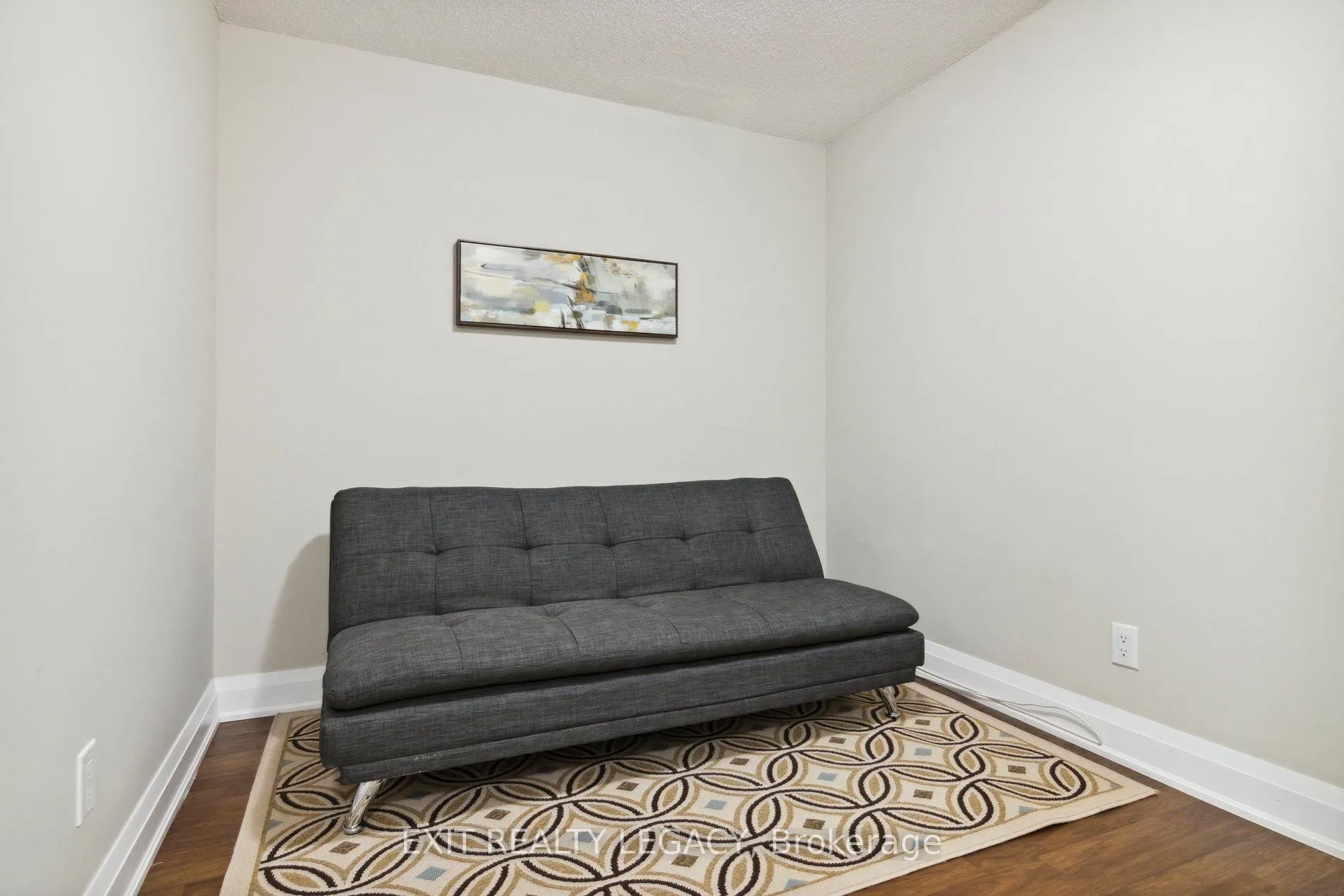 Photo 3 of Unit 206, 20 North Park Road, Vaughan, Beverley Glen — HOMEH