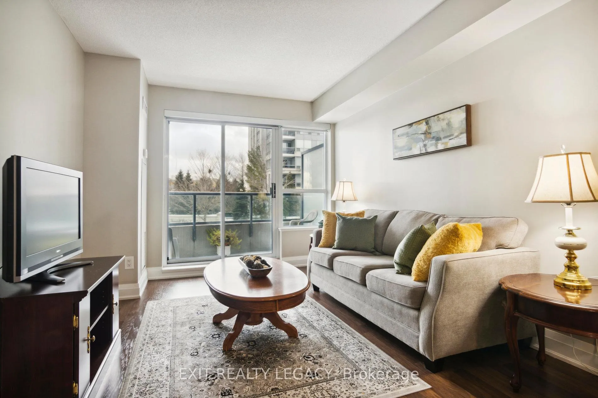 Photo 17 of Unit 206, 20 North Park Road, Vaughan, Beverley Glen — HOMEH