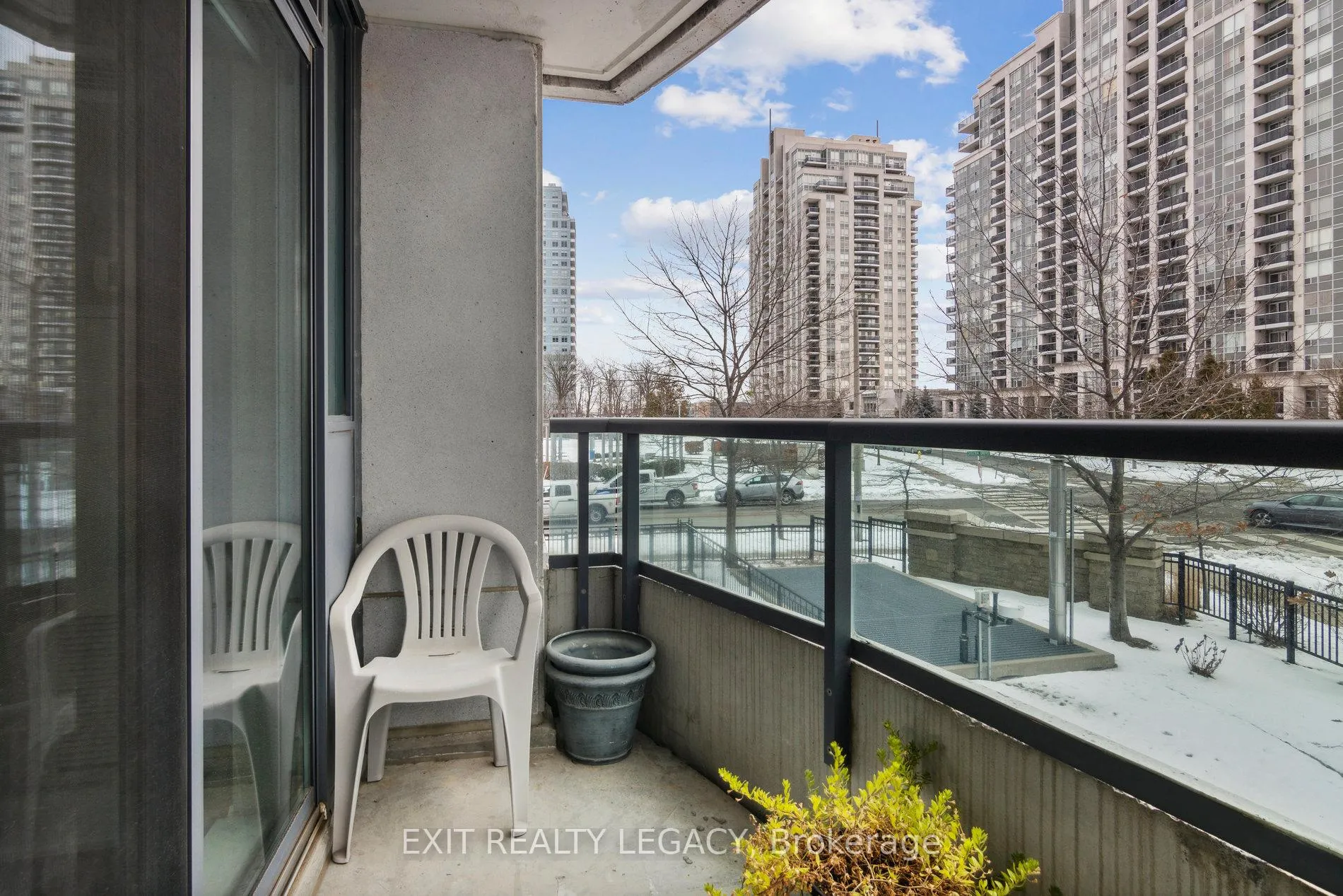 Photo 38 of Unit 206, 20 North Park Road, Vaughan, Beverley Glen — HOMEH