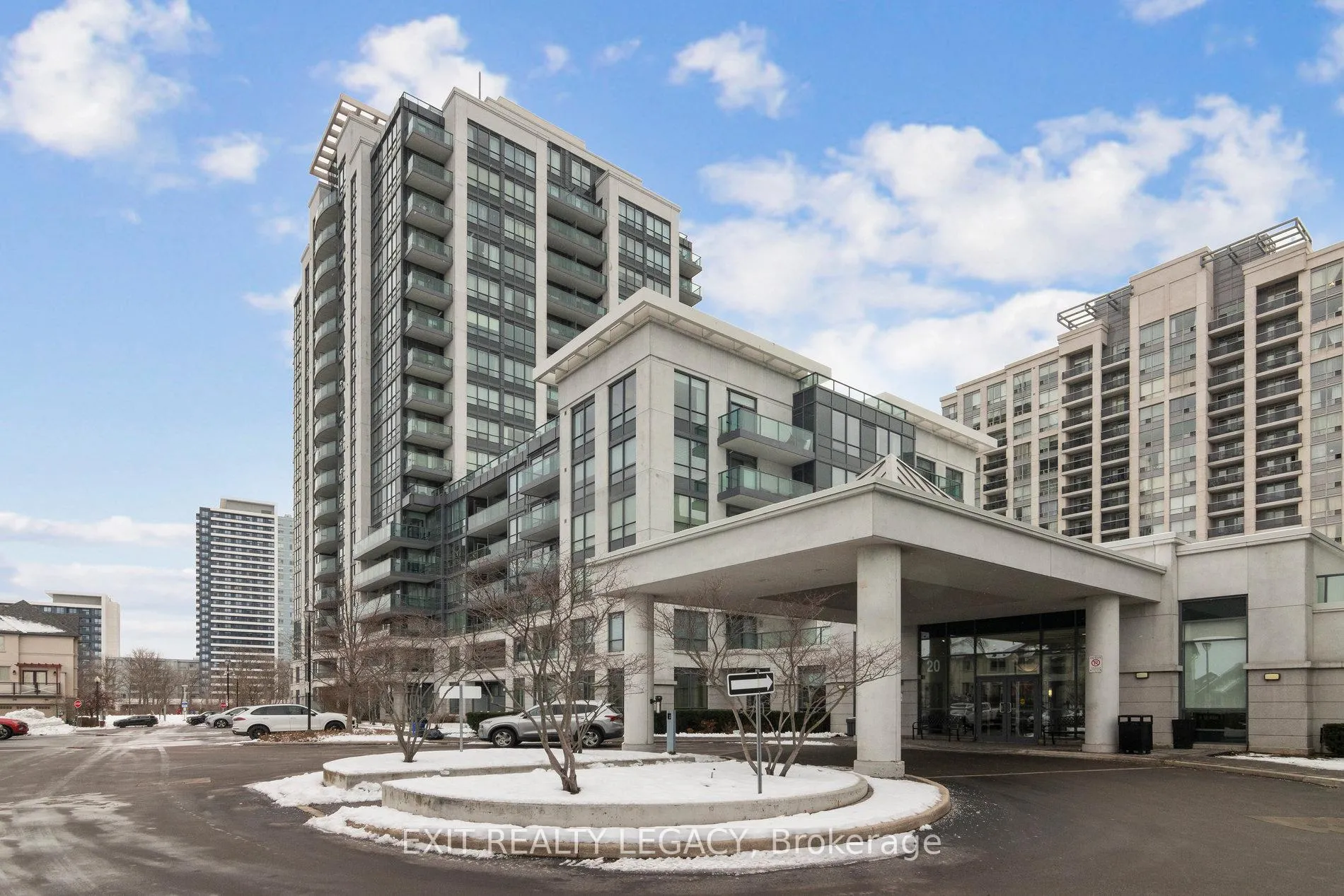 Photo 39 of Unit 206, 20 North Park Road, Vaughan, Beverley Glen — HOMEH