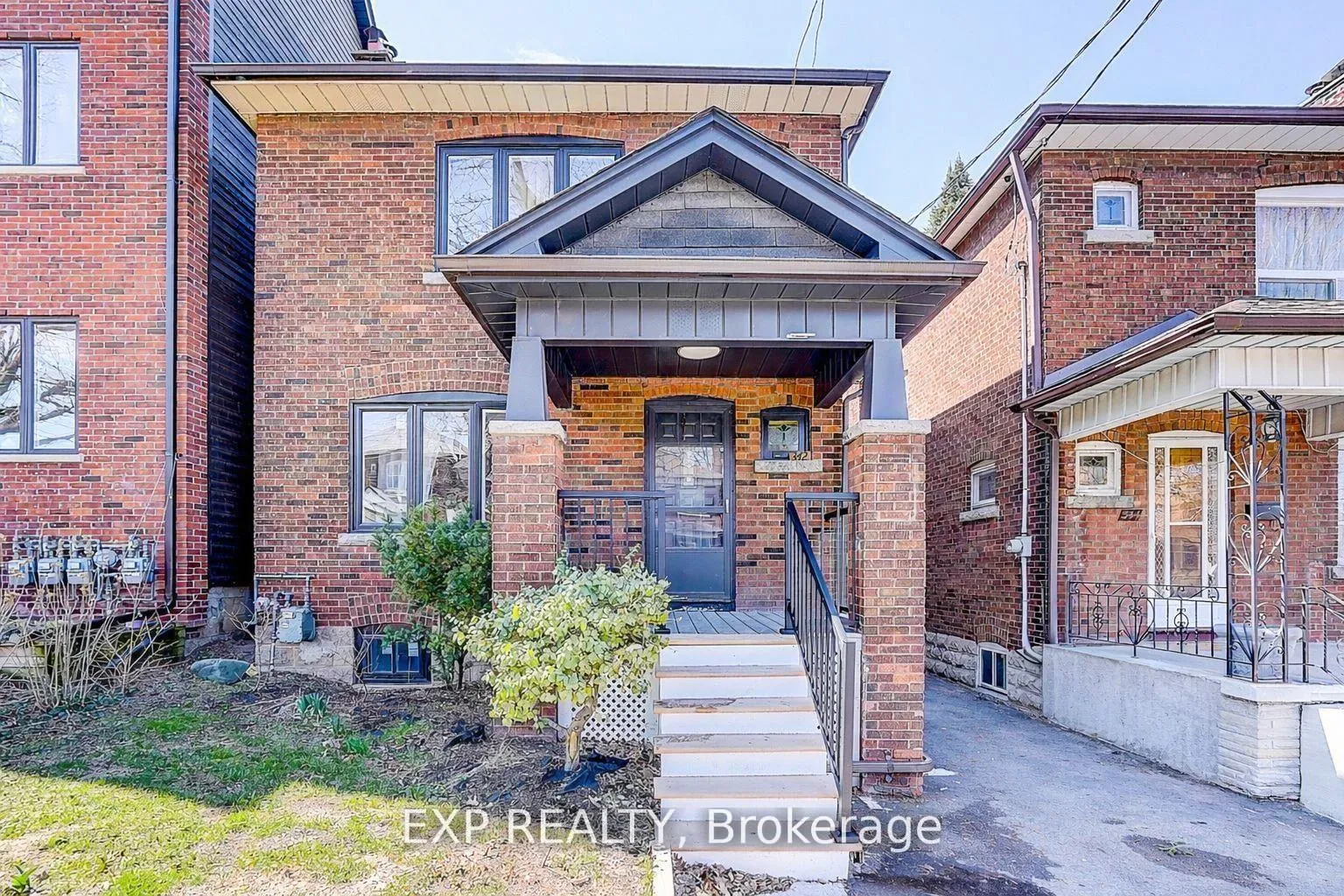 Front of 342 Glenholme Avenue