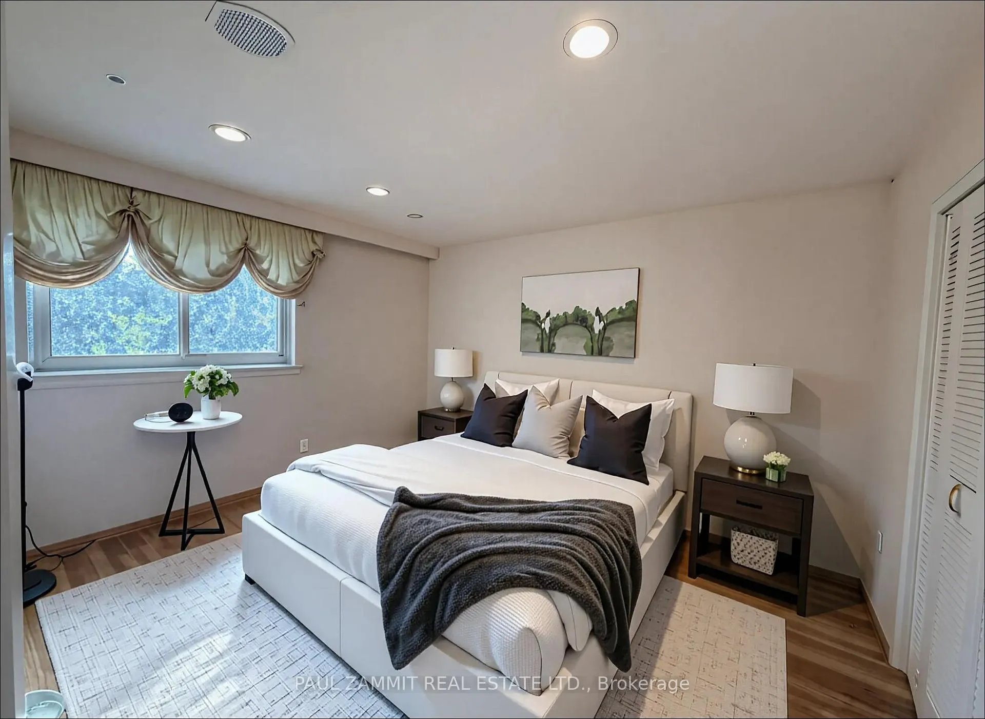 Photo 5 of 114 Babcombe Drive, Markham, Bayview Glen — HOMEH