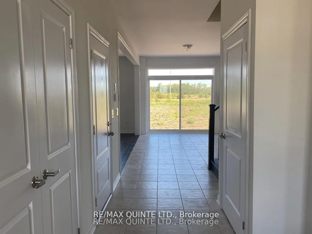 Photo 3 of 23 Wellers Way, Quinte West, Murray Ward — HOMEH