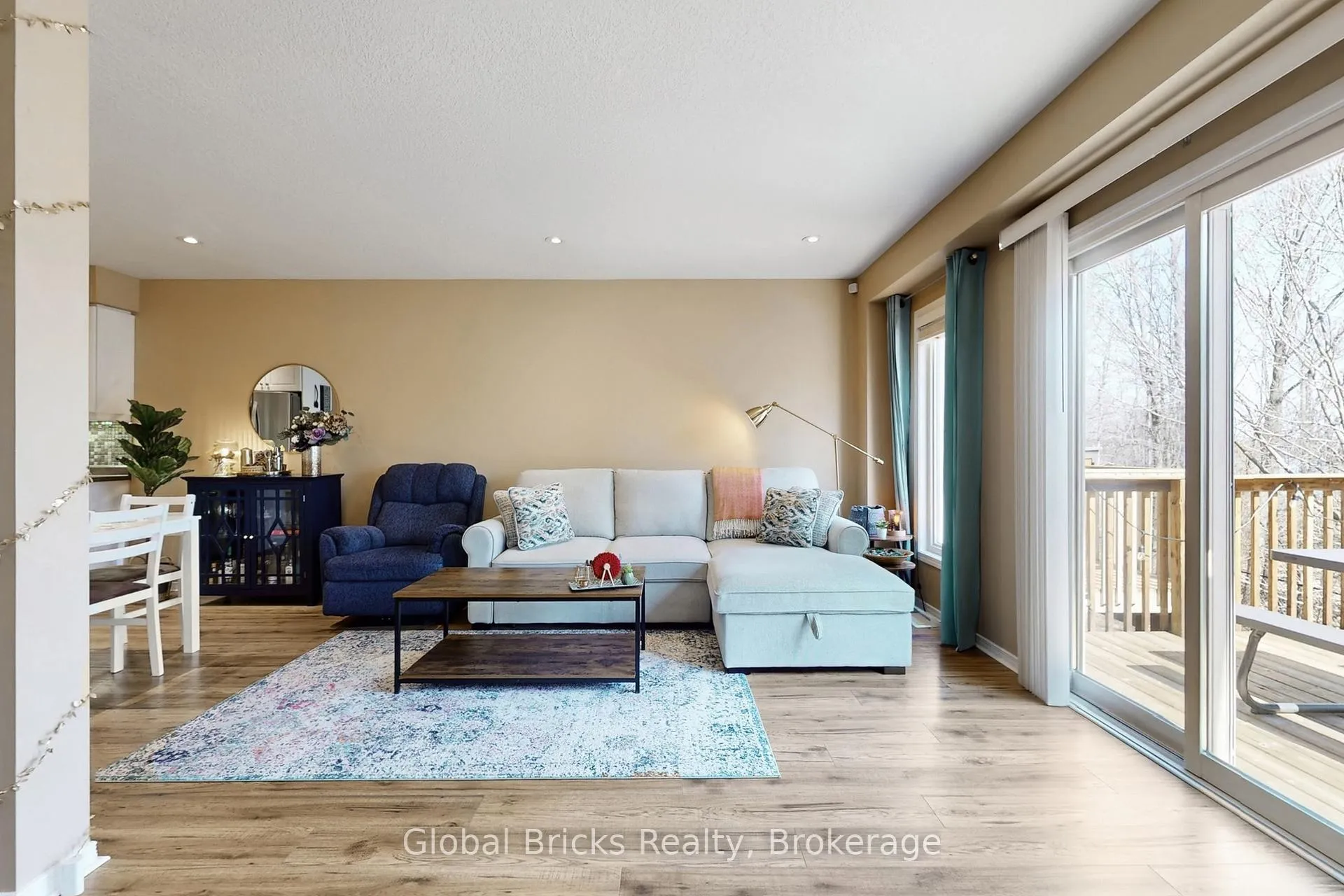 Photo 6 of Unit D24, 20 David Bergey Drive, Kitchener — HOMEH