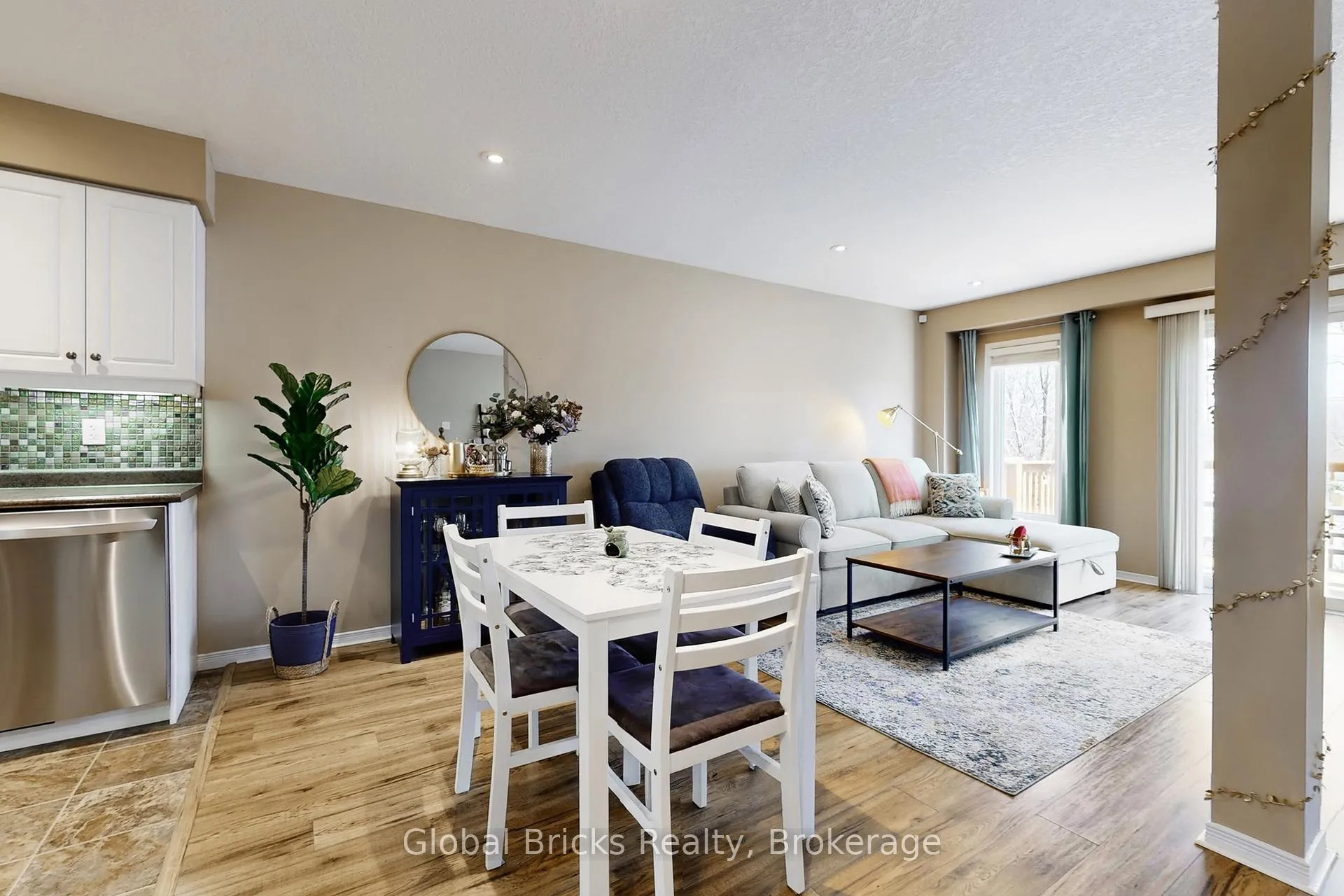 Photo 9 of Unit D24, 20 David Bergey Drive, Kitchener — HOMEH