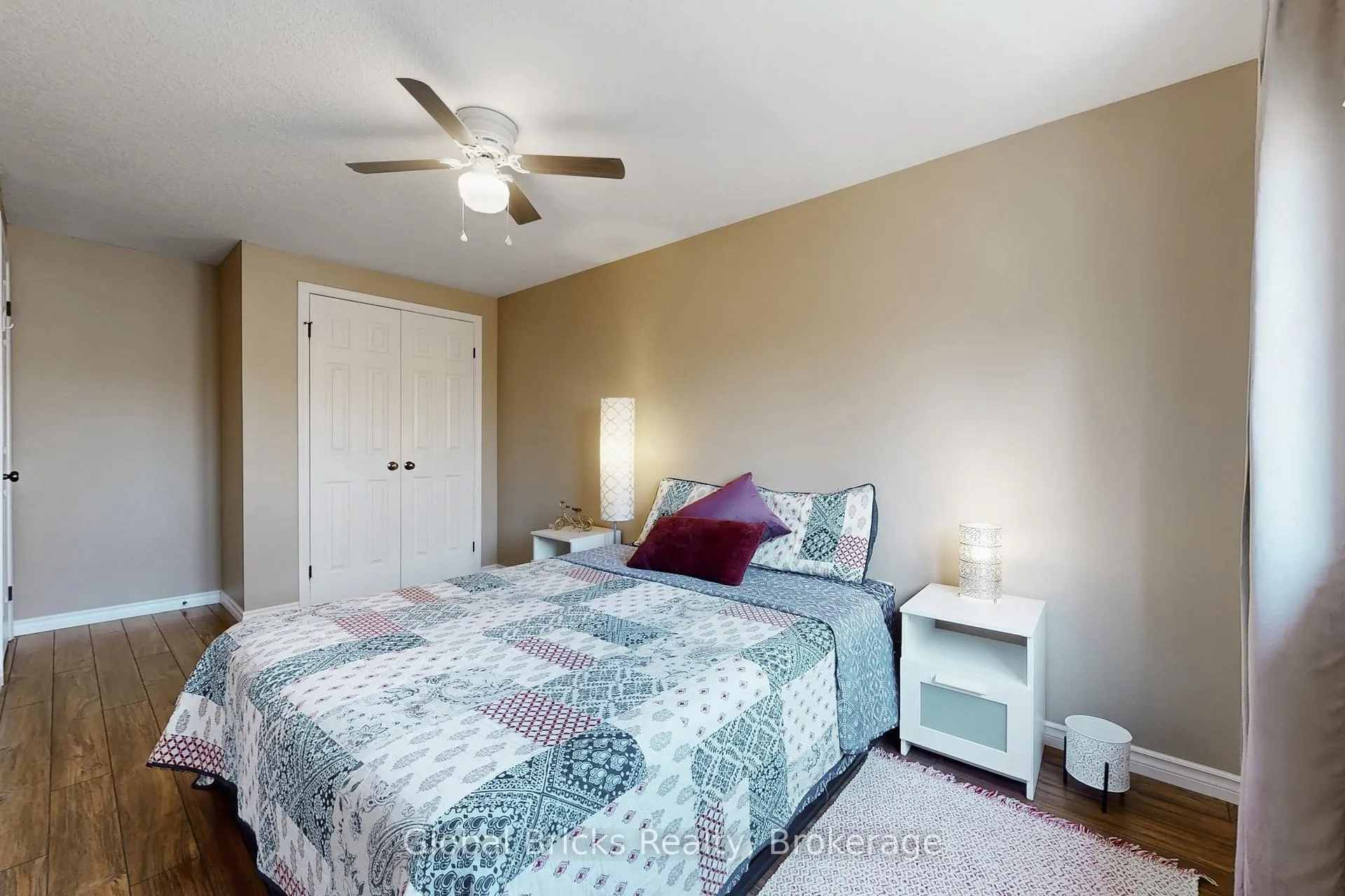 Photo 21 of Unit D24, 20 David Bergey Drive, Kitchener — HOMEH