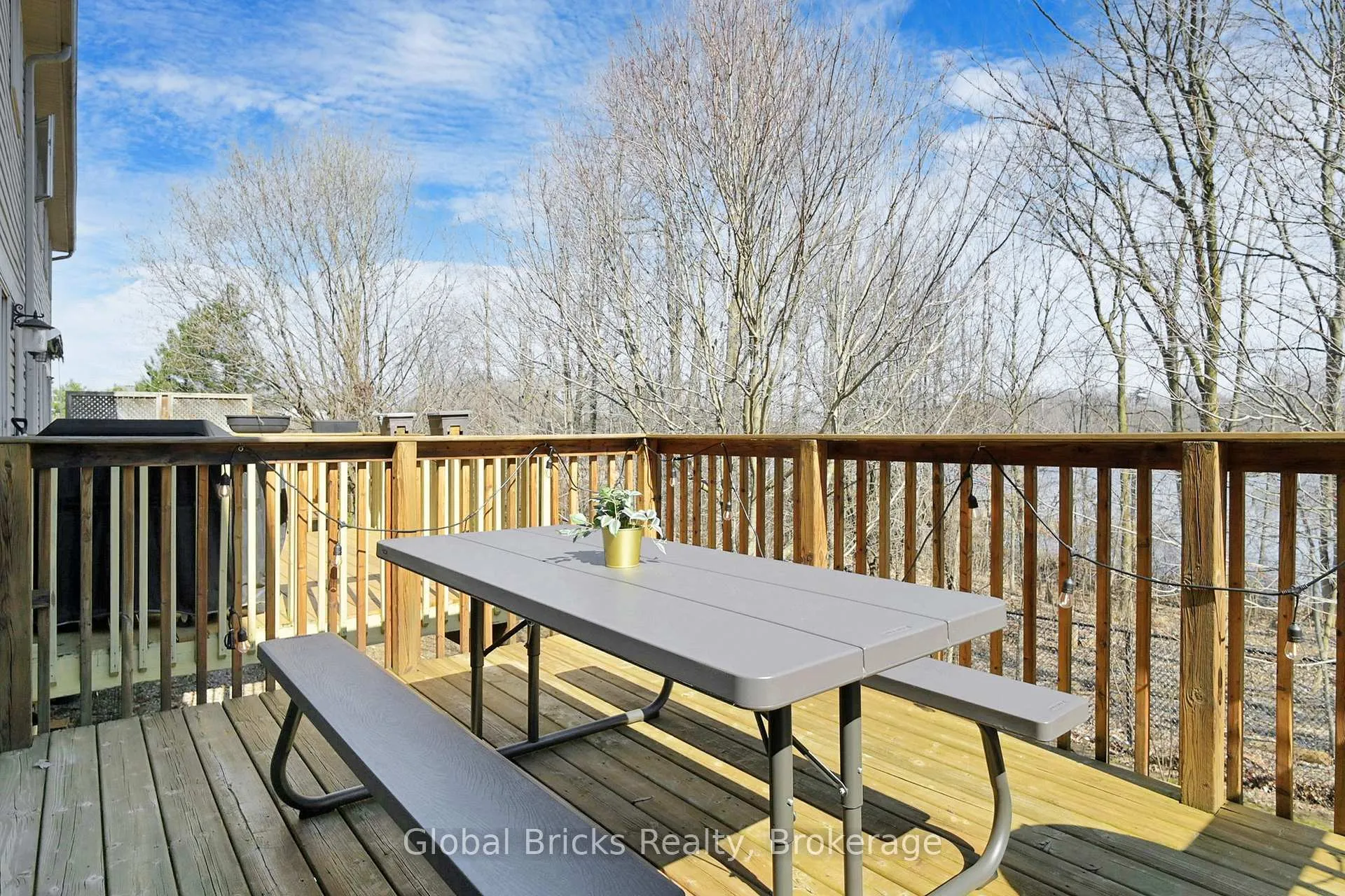 Photo 33 of Unit D24, 20 David Bergey Drive, Kitchener — HOMEH