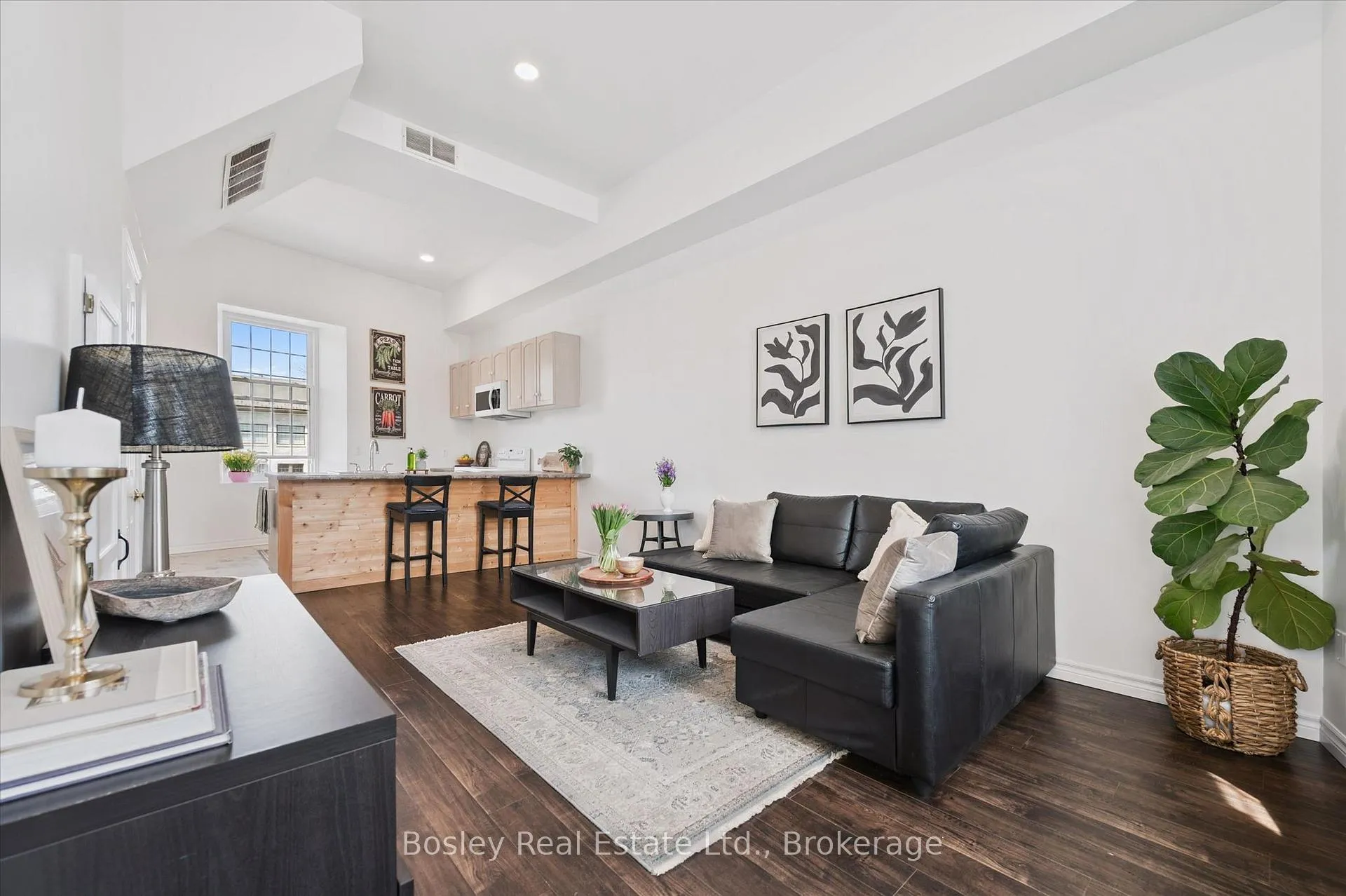 Photo 1 of Unit 2, 5 Mill Street, Centre Wellington, Elora/Salem — HOMEH