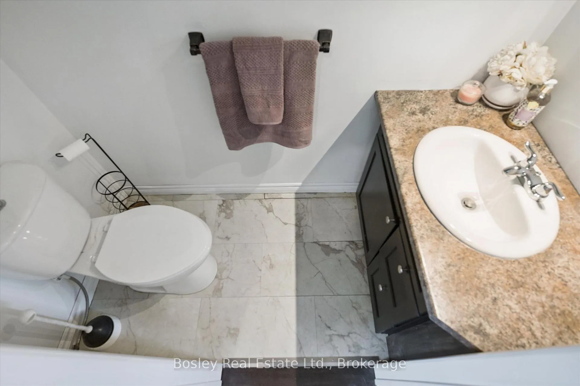 Photo 13 of Unit 2, 5 Mill Street, Centre Wellington, Elora/Salem — HOMEH