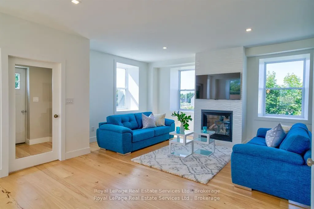 Photo 13 of 1748 Centre Road, Hamilton, Carlisle — HOMEH