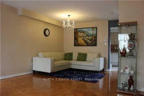 Photo 3 of 326 Hawkview Boulevard, Vaughan, Vellore Village — HOMEH