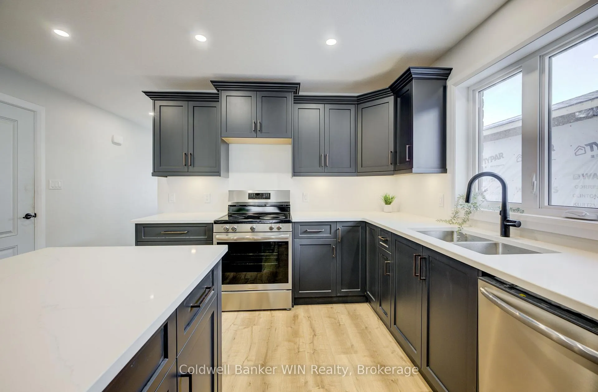Photo 12 of 217 Elgin Street, Minto — HOMEH