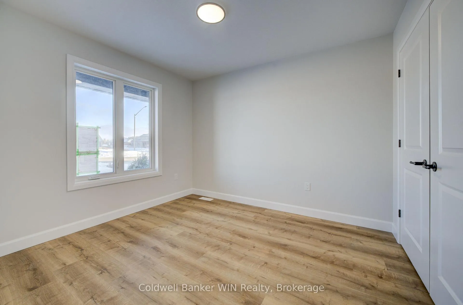 Photo 26 of 217 Elgin Street, Minto — HOMEH