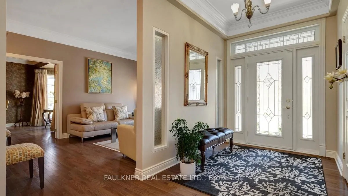 Photo 3 of 945 Fieldown Street, Ottawa, Cumberland Ridge — HOMEH