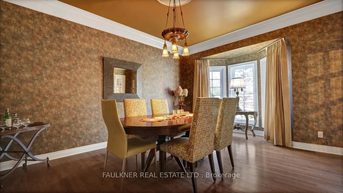 Photo 6 of 945 Fieldown Street, Ottawa, Cumberland Ridge — HOMEH