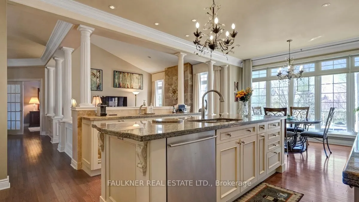 Photo 8 of 945 Fieldown Street, Ottawa, Cumberland Ridge — HOMEH