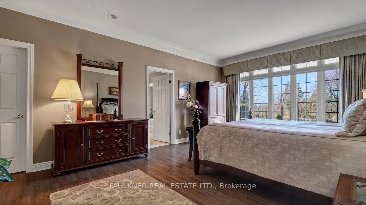 Photo 15 of 945 Fieldown Street, Ottawa, Cumberland Ridge — HOMEH
