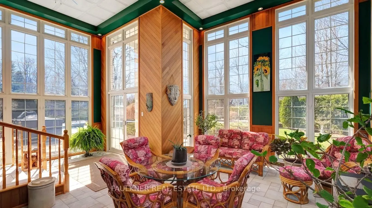 Photo 24 of 945 Fieldown Street, Ottawa, Cumberland Ridge — HOMEH