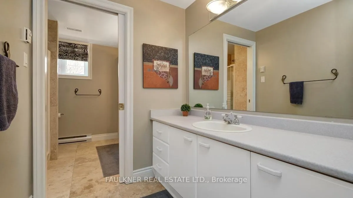 Photo 40 of 945 Fieldown Street, Ottawa, Cumberland Ridge — HOMEH