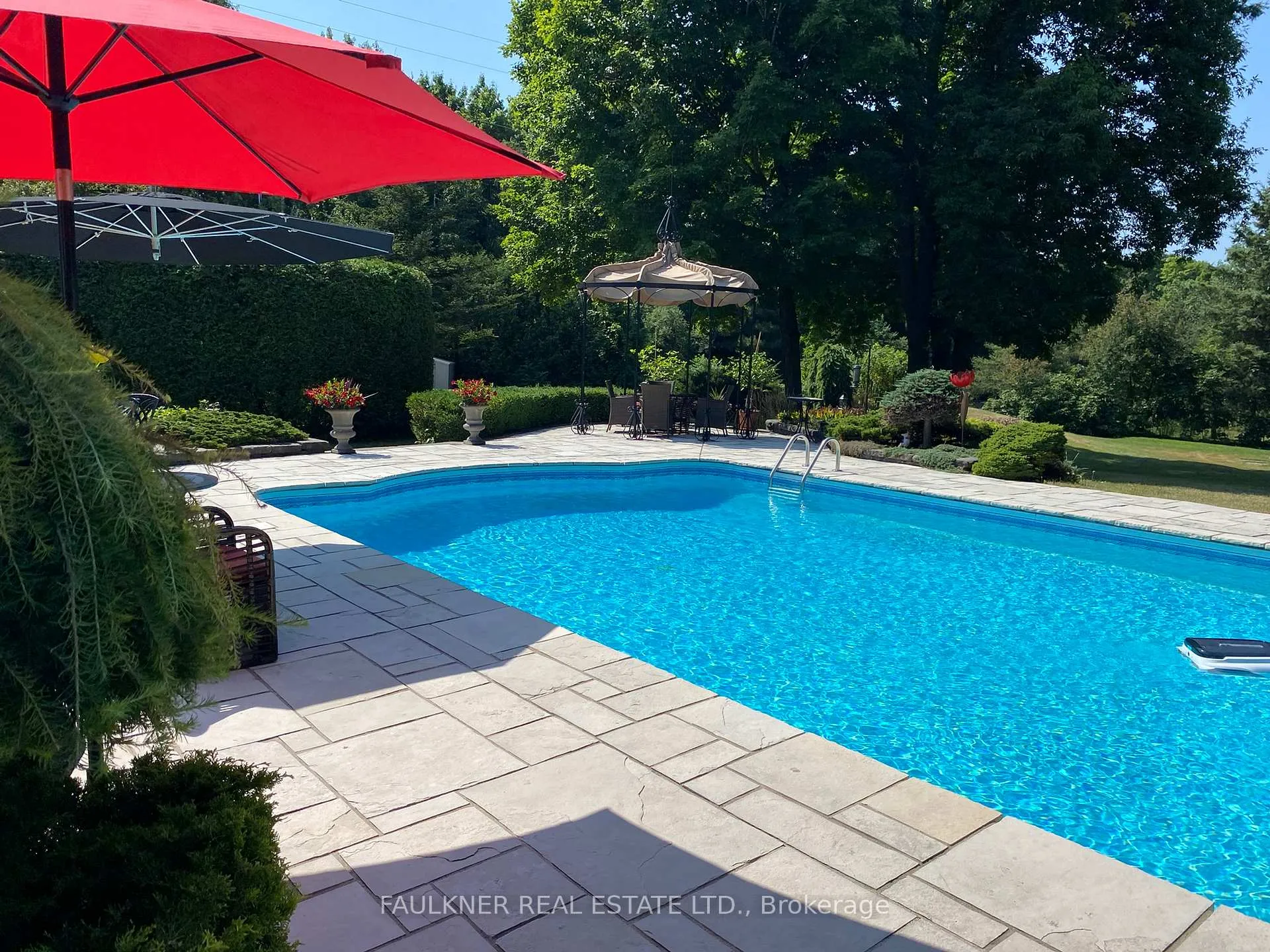 Photo 45 of 945 Fieldown Street, Ottawa, Cumberland Ridge — HOMEH