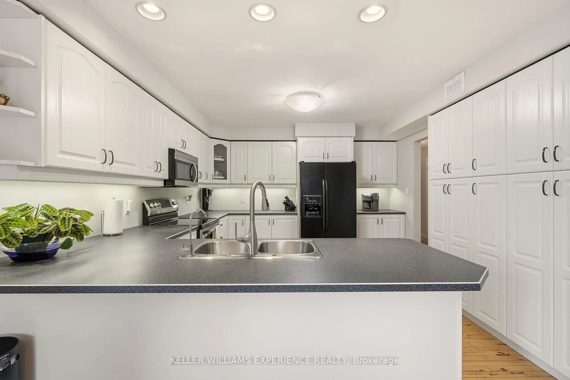 Photo 9 of 107 Simcoe Road, Ramara, Rural Ramara — HOMEH
