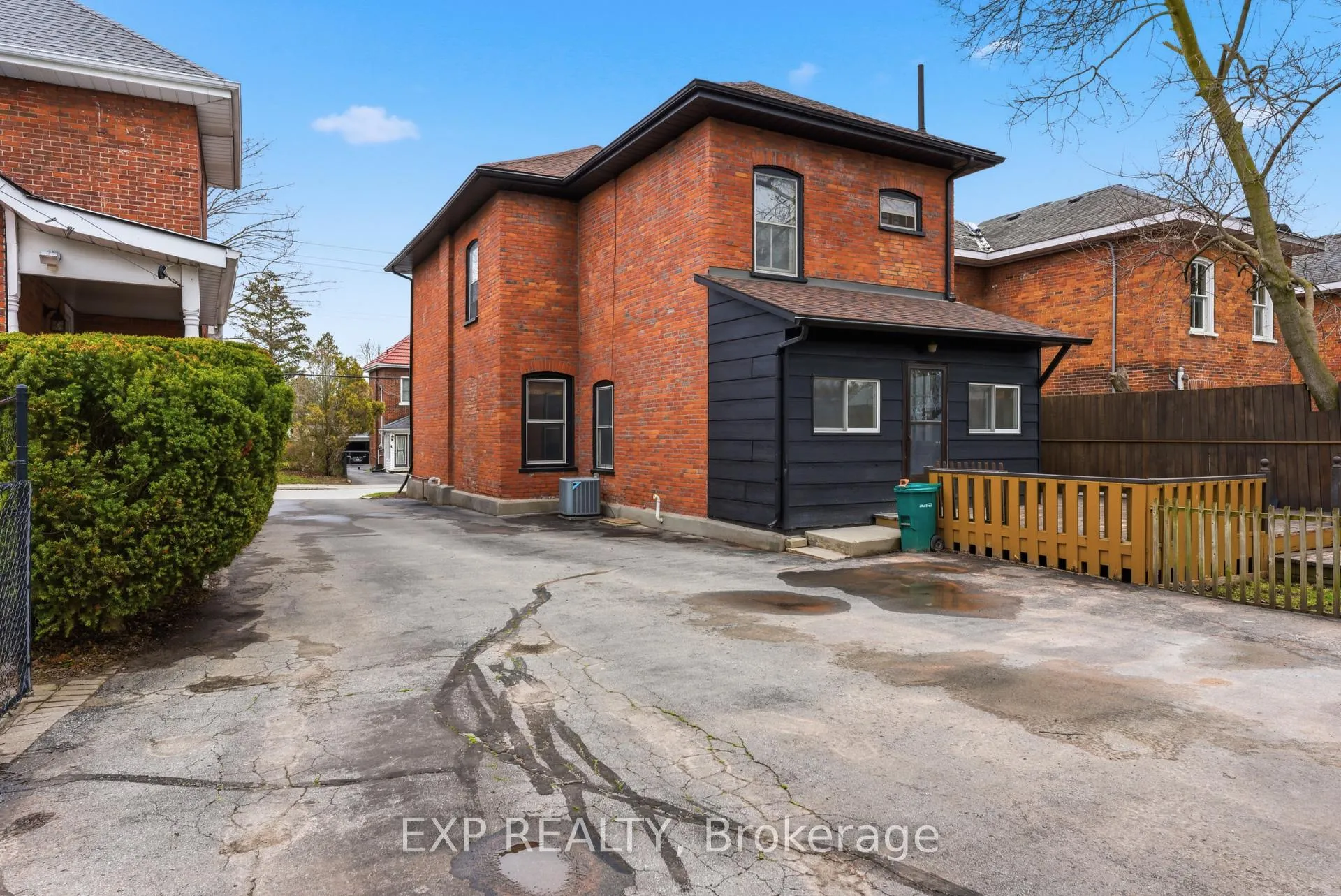 Photo 19 of 300 Charles Street, Belleville, Belleville Ward — HOMEH