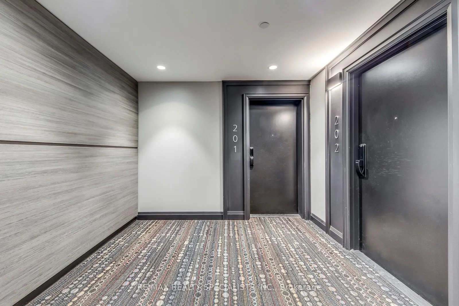 Photo 3 of Unit 201, 460 Gordon Krantz Avenue, Milton, Walker — HOMEH