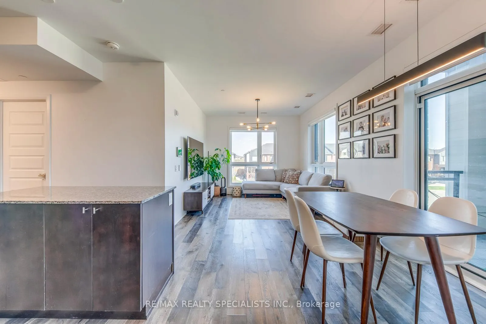 Photo 5 of Unit 201, 460 Gordon Krantz Avenue, Milton, Walker — HOMEH
