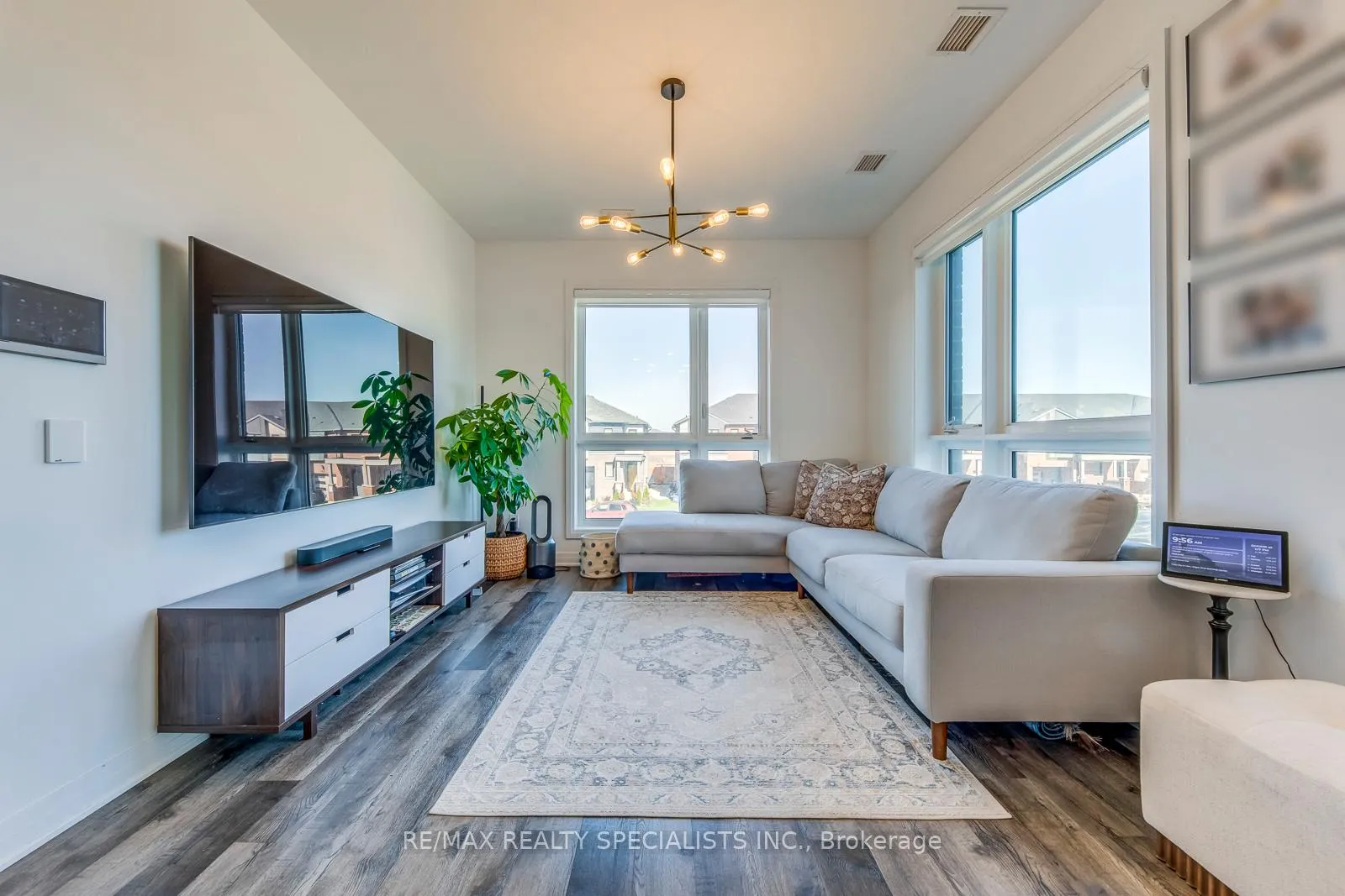 Photo 12 of Unit 201, 460 Gordon Krantz Avenue, Milton, Walker — HOMEH