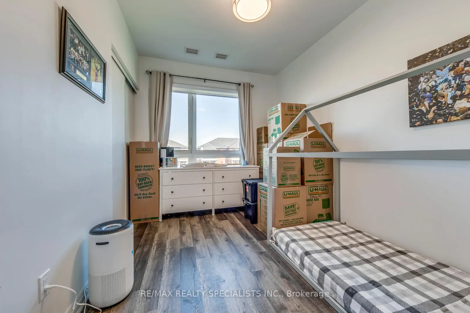 Photo 17 of Unit 201, 460 Gordon Krantz Avenue, Milton, Walker — HOMEH