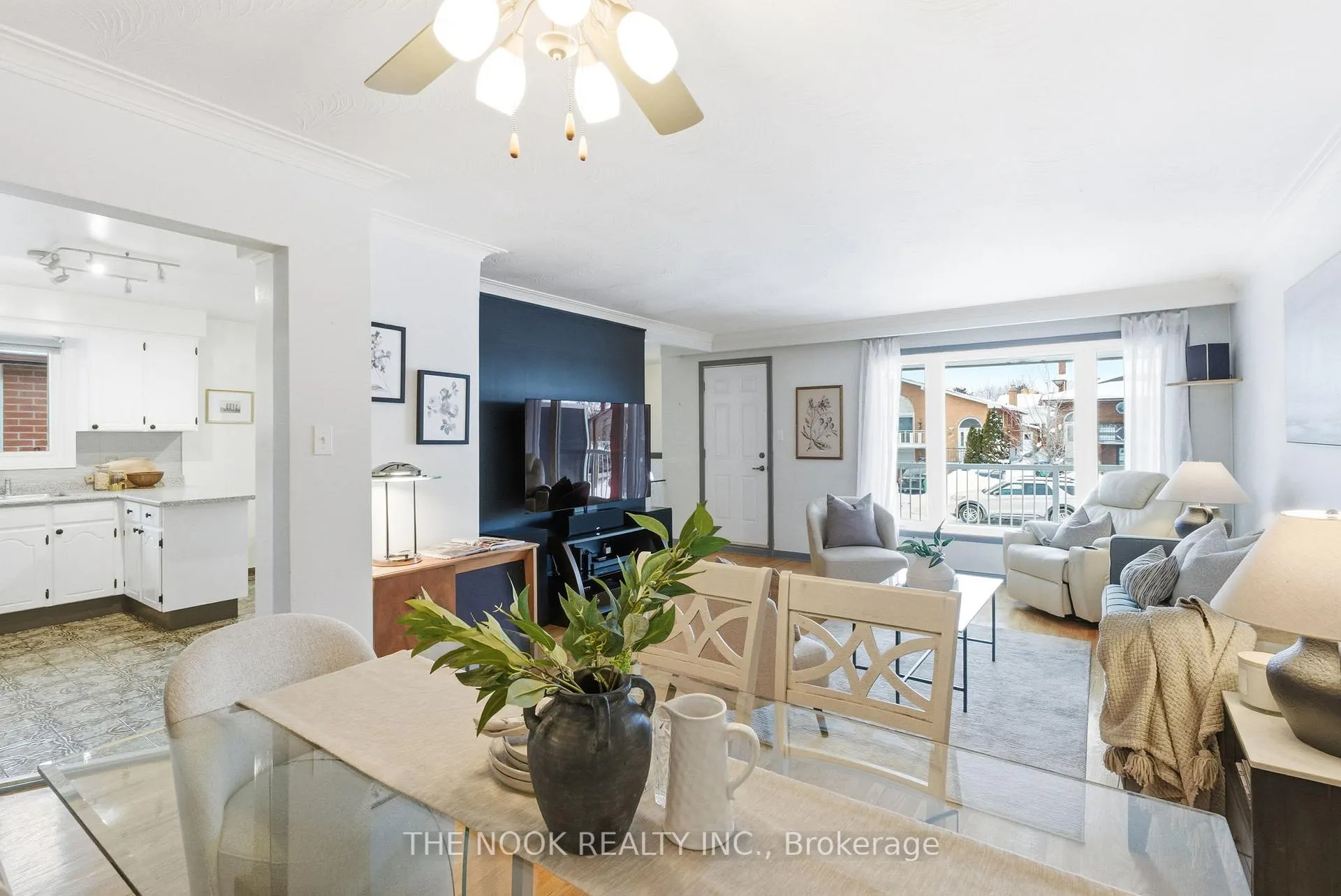 Photo 20 of 43 Prouse Drive, Brampton, Brampton North — HOMEH