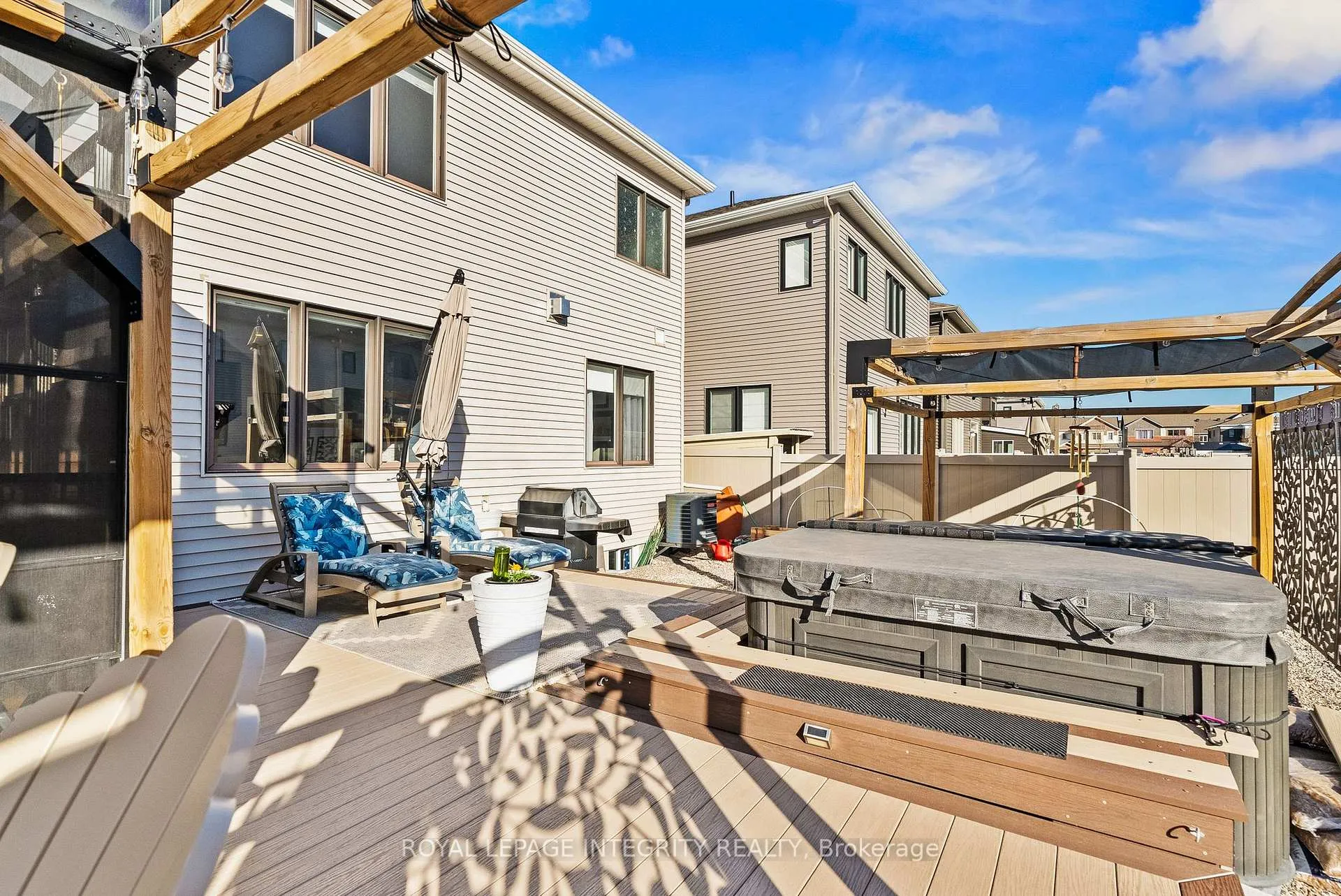 Photo 40 of 112 Reliance Ridge, Ottawa, Kanata - Emerald Meadows/Trailwest — HOMEH