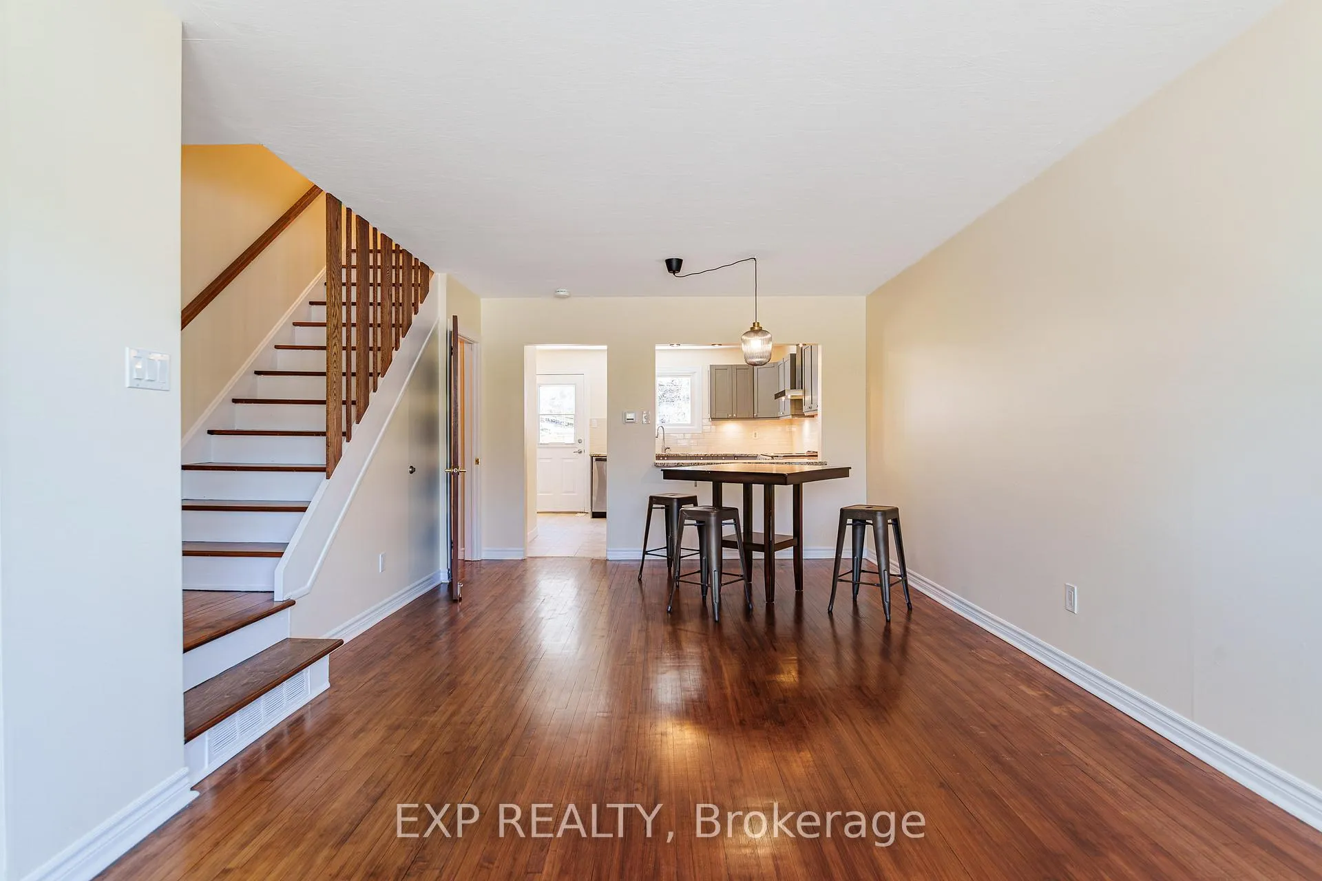 Photo 3 of 1518 Lepage Avenue, Ottawa, Carlington — HOMEH