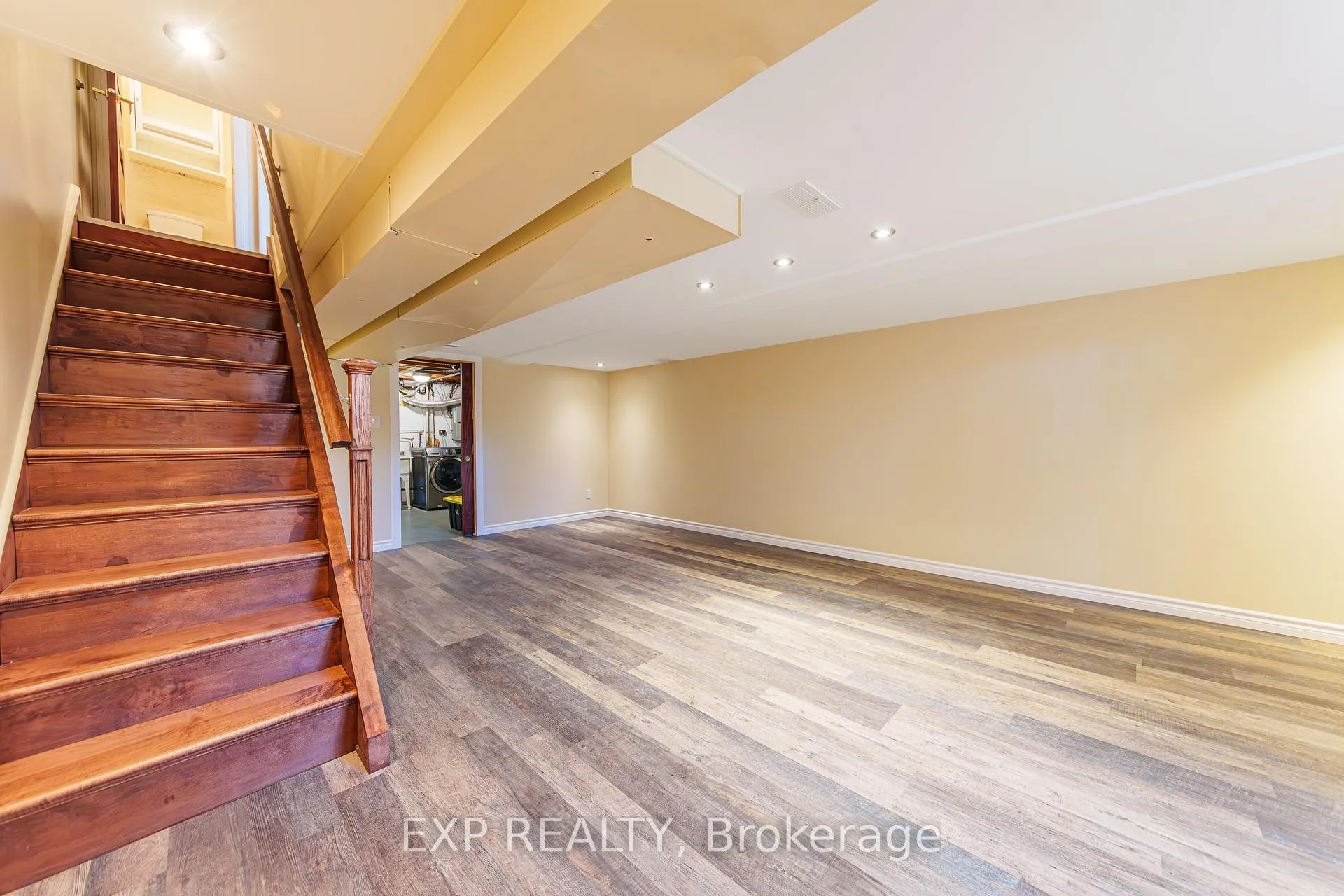 Photo 21 of 1518 Lepage Avenue, Ottawa, Carlington — HOMEH