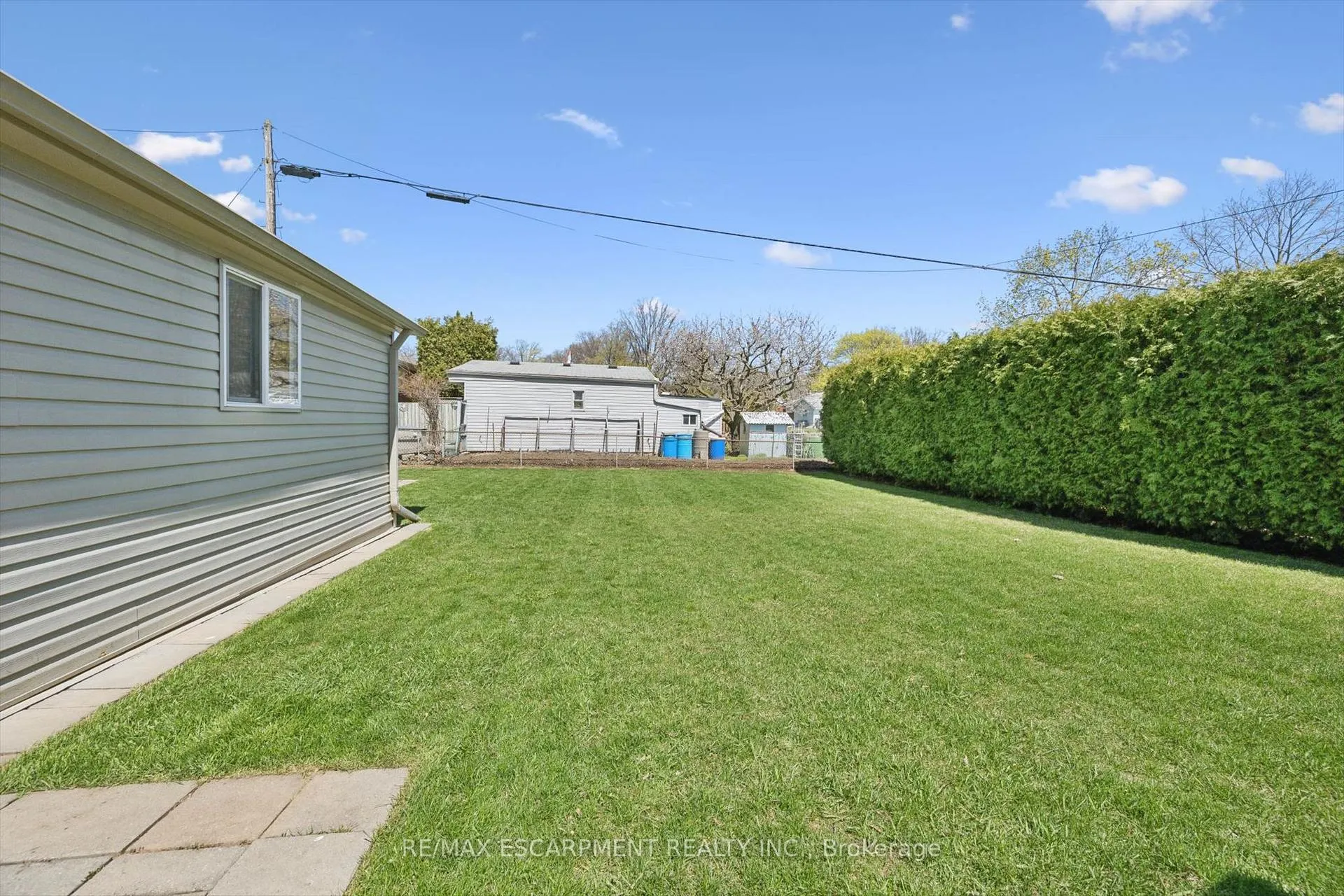 Photo 31 of 1311 Royal Drive, Burlington, Mountainside — HOMEH