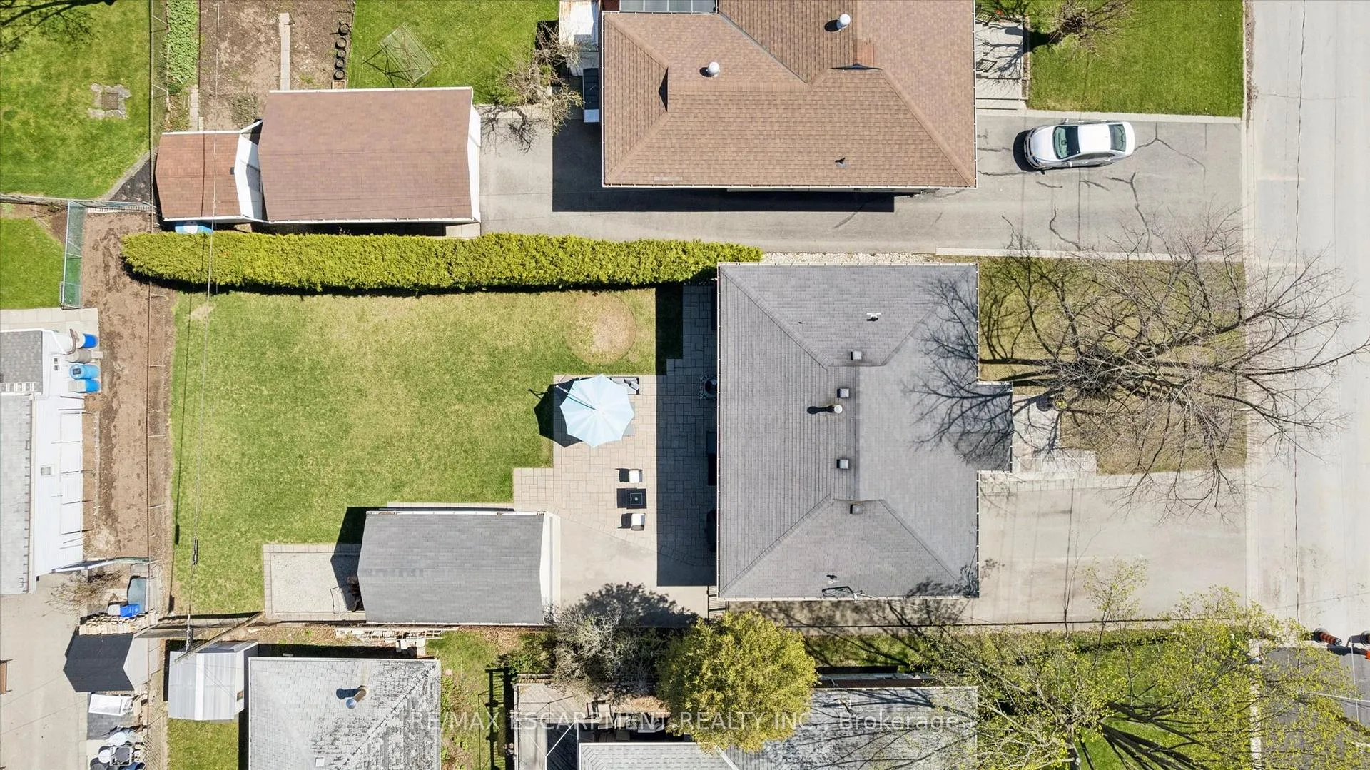 Photo 37 of 1311 Royal Drive, Burlington, Mountainside — HOMEH