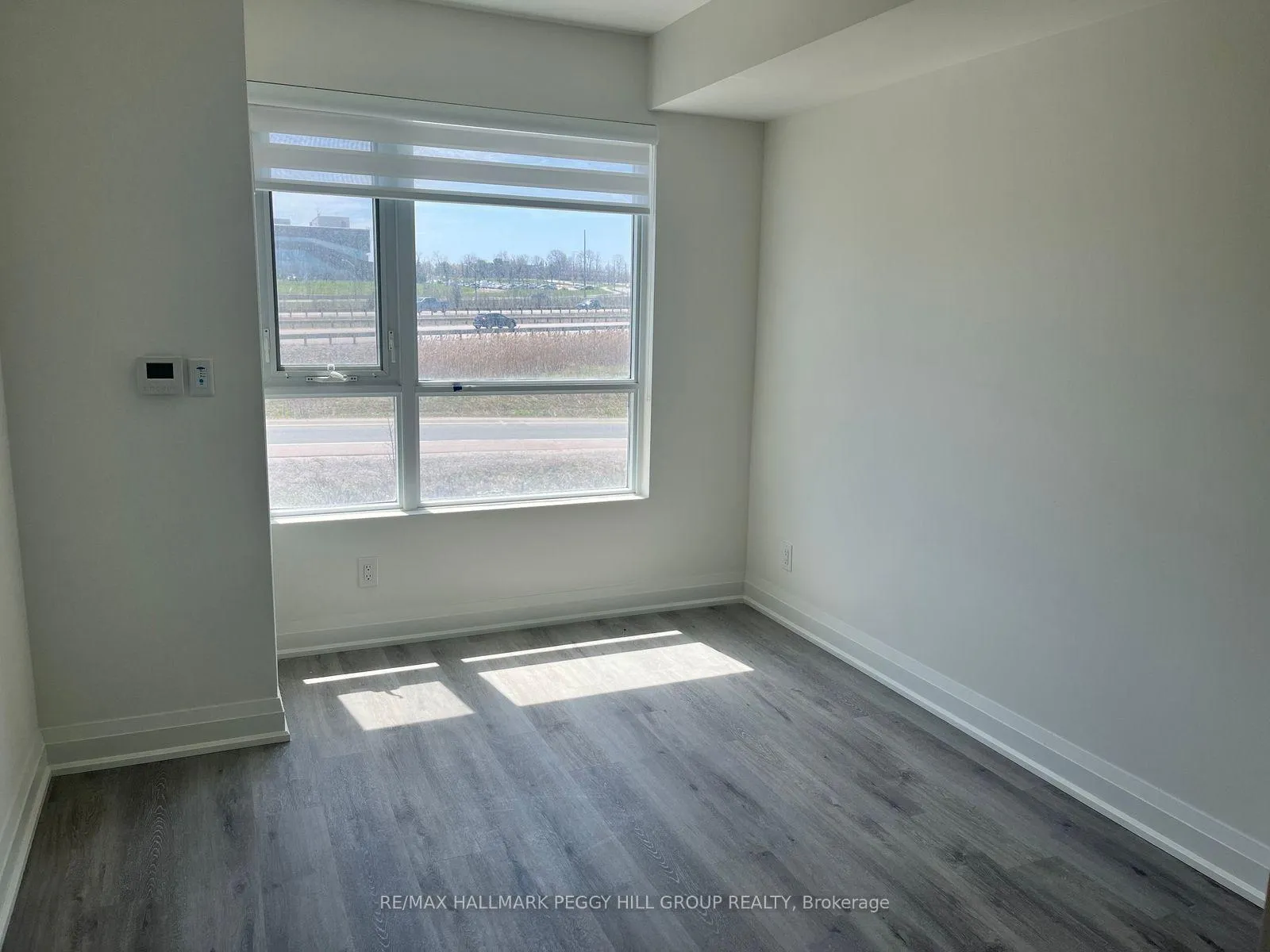 Photo 5 of Unit 612, 58 Lakeside Terrace, Barrie, Little Lake — HOMEH