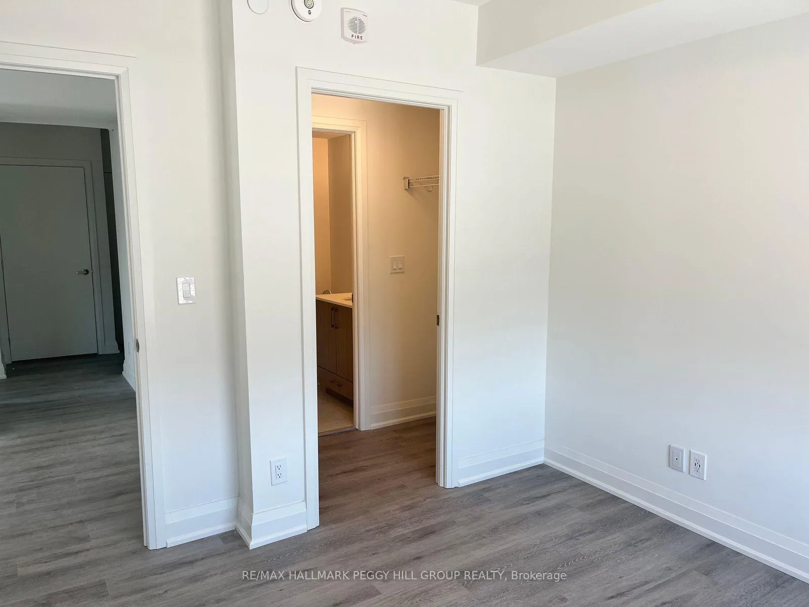 Photo 7 of Unit 612, 58 Lakeside Terrace, Barrie, Little Lake — HOMEH